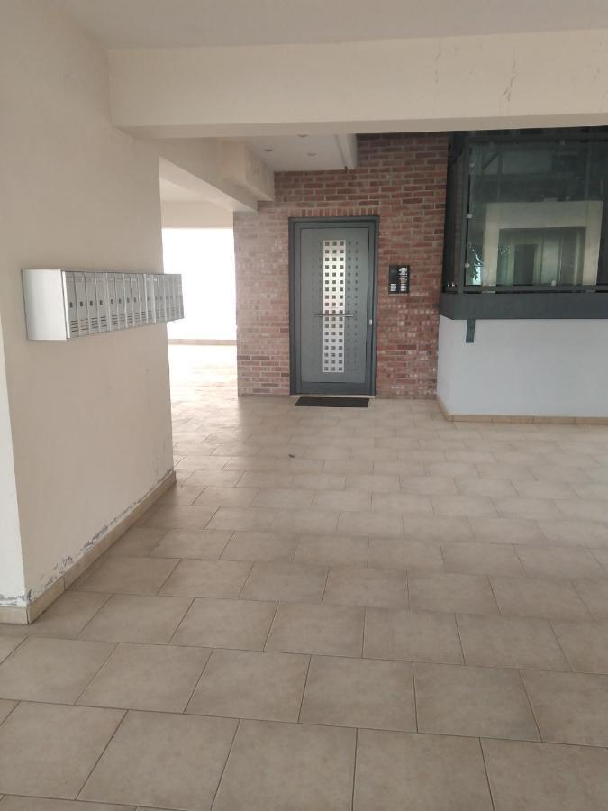 Hommie Apartment Amaliada Exterior photo