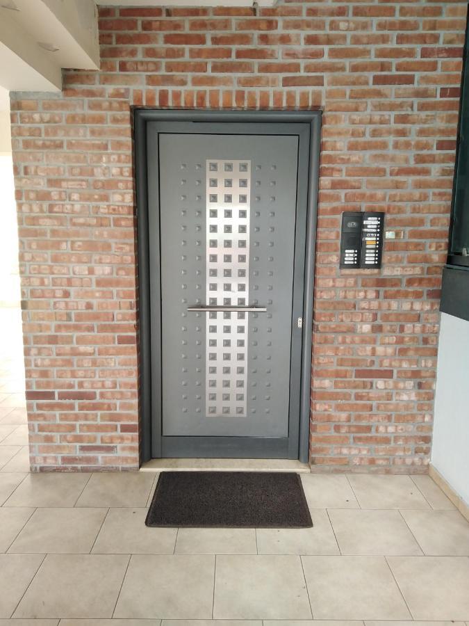 Hommie Apartment Amaliada Exterior photo